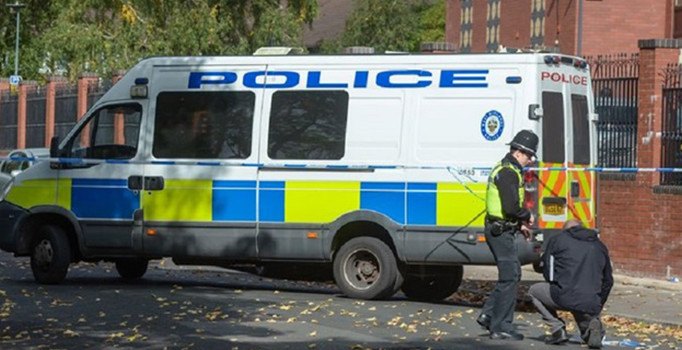 Birmingham'da Müslüman çocuğa bıçaklı saldırı