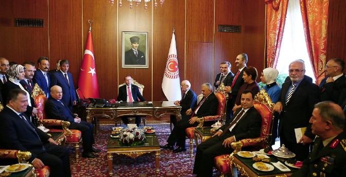 Meclis'te sürpriz zirve: Erdoğan, Yıldırım, Bahçeli ve Kahraman görüşüyor