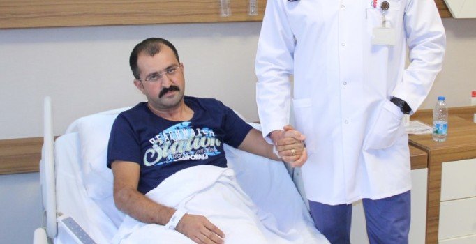 Kalbindeki deliği 38 yıl sonra öğrendi