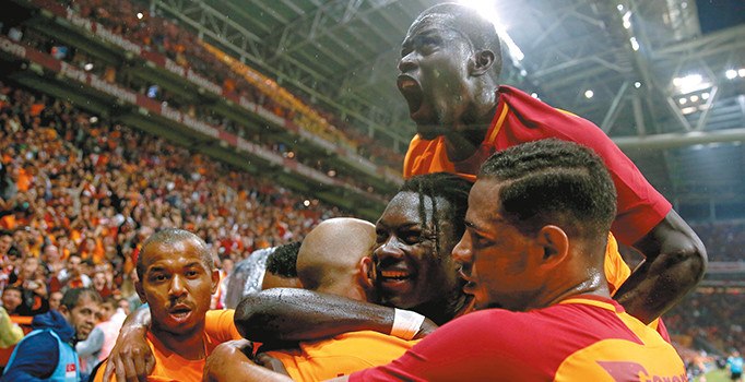 Maicon bitti demeden...