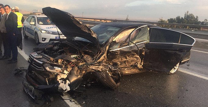 MHP Genel Başkan Yardımcısı kaza geçirdi