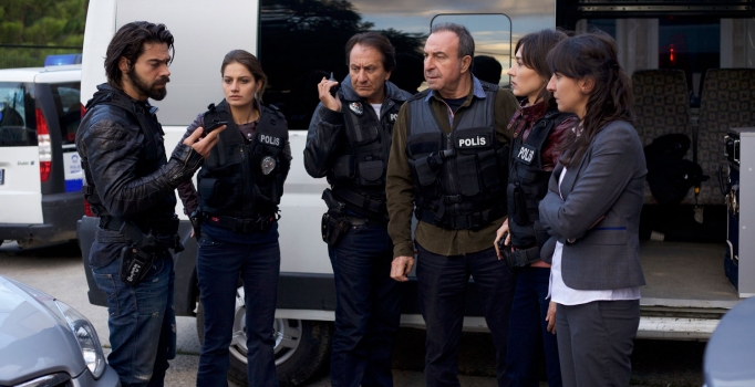 Yalçın Dümer Arka Sokaklar dizisine katıldı