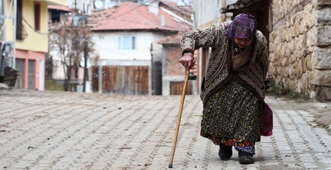 Türkiye’de yaşlı nüfus artıyor