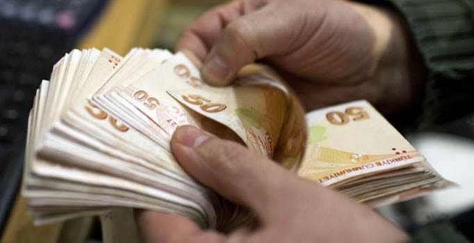 Rusya'nın ambargosu sebze ve meyveyi yüzde 30 ucuzlattı