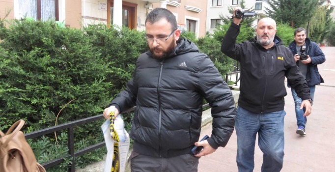 Polis Hidayet Karaca'nın evinde arama yaptı