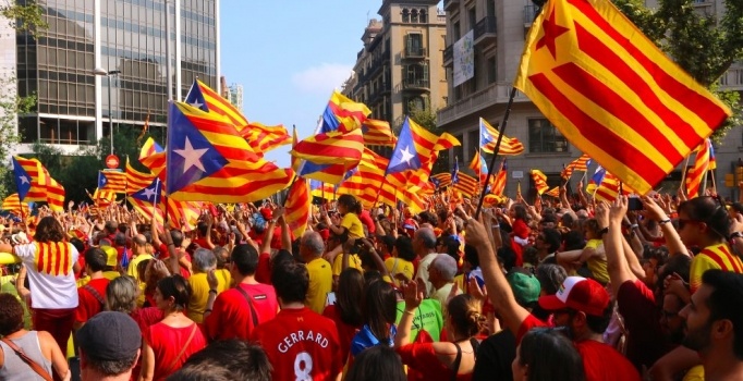 İspanya iç savaşın eşiğinde