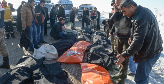 Van - Erciş yolu üzerindeki otobüs kazasında ölenlerin isimleri belli oldu