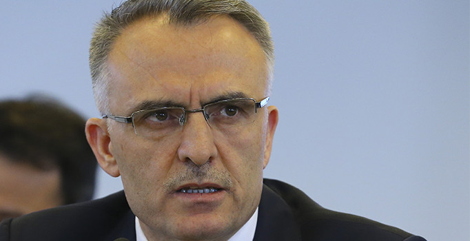 Bakan Ağba'dan asgari ücret açıklaması: 404 liranın altına düşmemesini sağlamaya çalışıyoruz