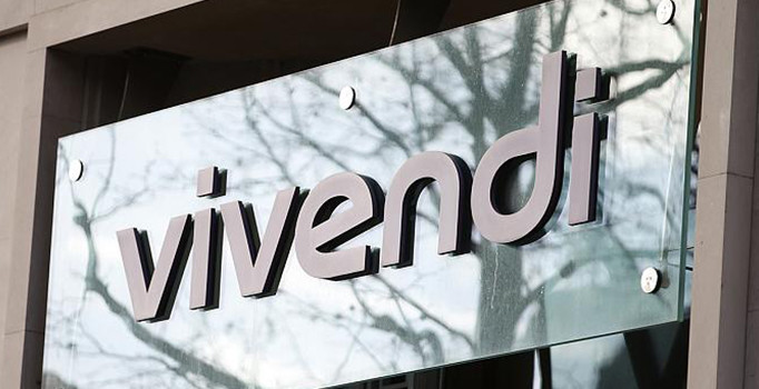 Medya devine polis baskını!