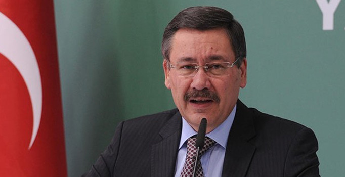 Son dakika! Melih Gökçek'ten ilk açıklama