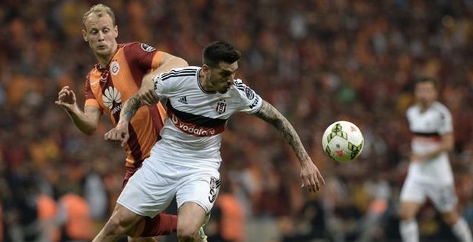 Beşiktaş-Galatasaray maçı muhtemel 11'leri