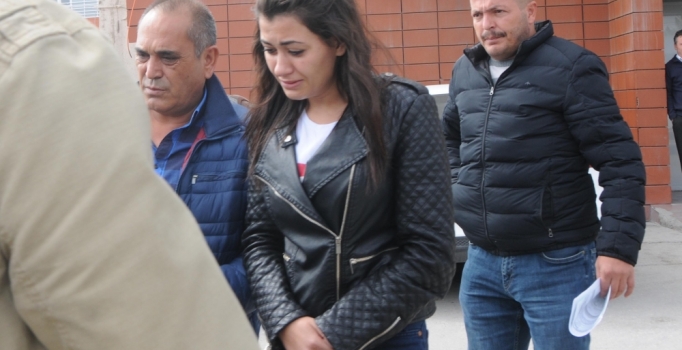 Liseli kız, sokakta cinayet işledi | Eskişehir haberleri