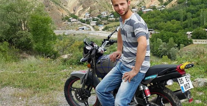 Ayı saldırdı bayılınca, ölümden kurtuldu