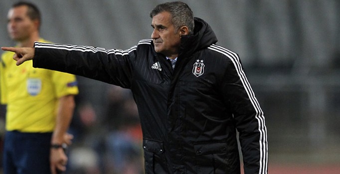 Şenol Güneş dört ismin biletini kesti