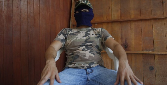 Bir kartel tetikçisinin gözünden Meksika'daki uyuşturucu savaşı