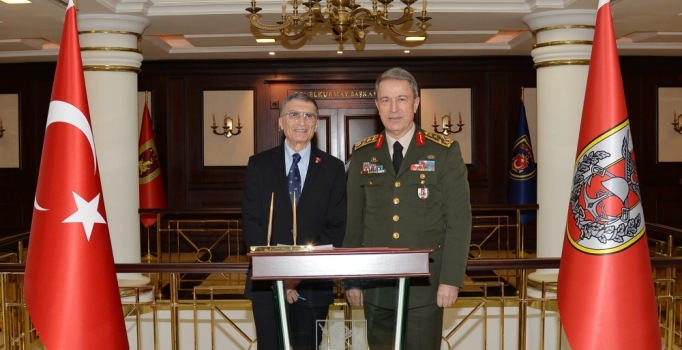 Aziz Sancar, Org. Hulusi Akar'ı ziyaret etti