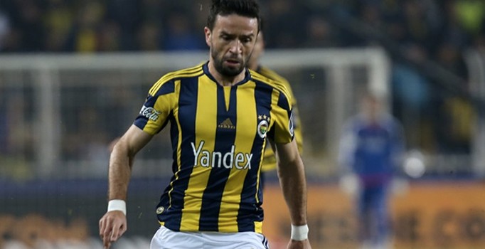 Gökhan Gönül, UEFA'nın en iyi 11'inde yer aldı