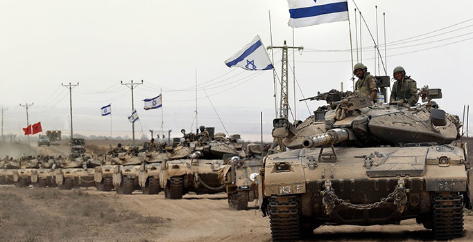 İsrail tankları Gazze'yi vurdu