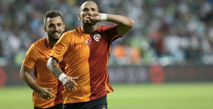 İtalyanlar Lazio maçı öncesi Sneijder'den korkuyor