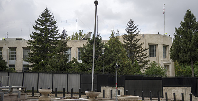 ABD konsolosluk görevlisinin kızı da gözaltına alındı