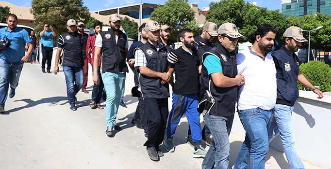 Mersin'de saldırı hazırlığındaki 4 PKK'lı terörist yakalandı