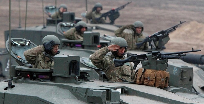 Rusya en büyük askeri üssünü Tacikistan başkentine konuşlandırdı