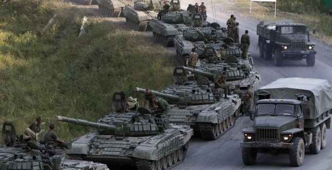 IŞİD Musul'da Başika'ya saldırdı: 4 Türk askeri yaralı