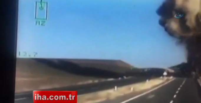 Diyarbakır'da 3 polisin şehit olduğu saldırı anı kamerada - Video