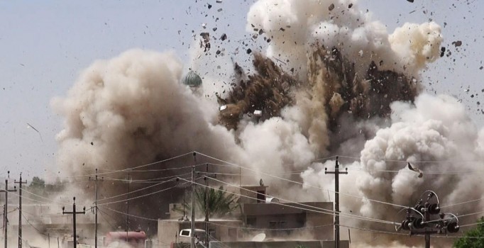 Rusya, Suriye'nin İdlib vilayetinde cami vurdu: 25 ölü, 30 yaralı