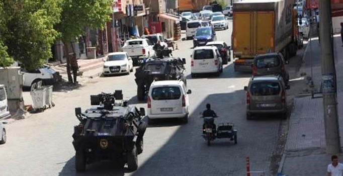 10 bin askerin katıldığı büyük operasyonda 23 PKK'lı öldürüldü