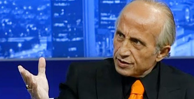 Yaşar Nuri Öztürk Putin'i yere göğe sığdıramadı