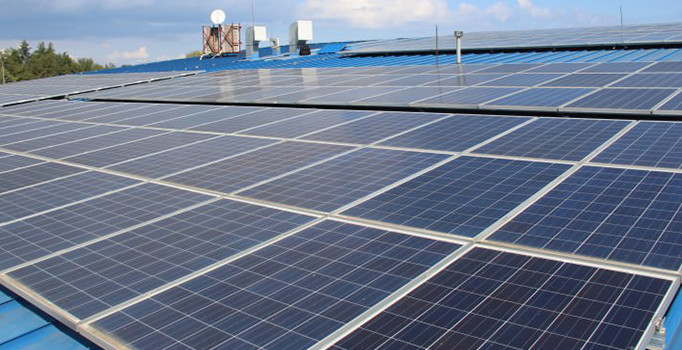 Çatıya kurduğu sistemle yılda 130 bin TL kazandı