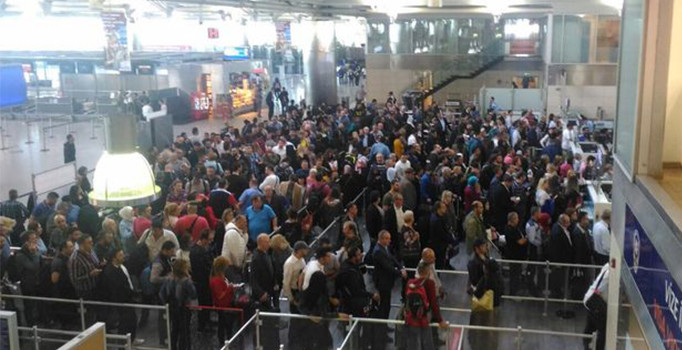 Sınır kapılarında Polnet kuyruğu