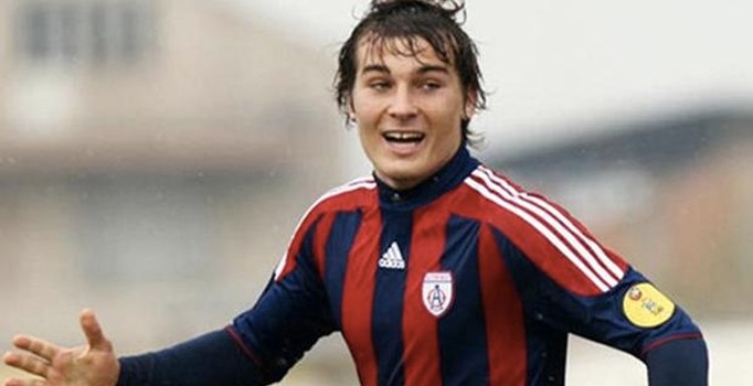 Avrupa Altınordu'nun genç yıldızı Çağlar Söyüncü'nün peşinde