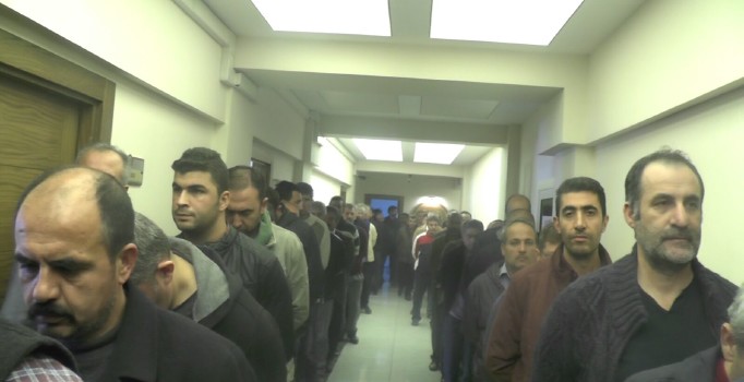 Son dakika! 100 eski emniyetçi için gözaltı kararı