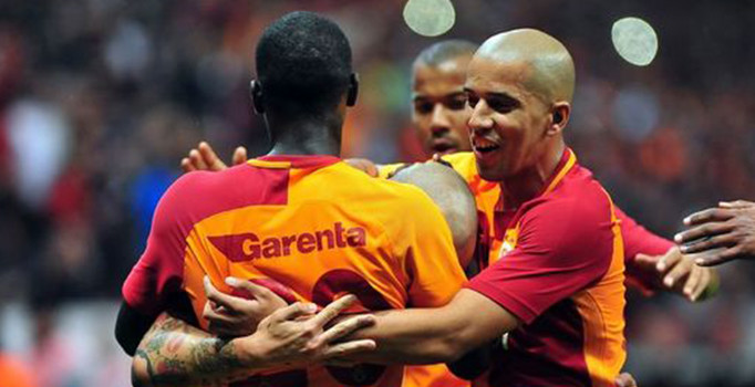 Galatasaray'da Medipol Başakşehir maçında iki eksik