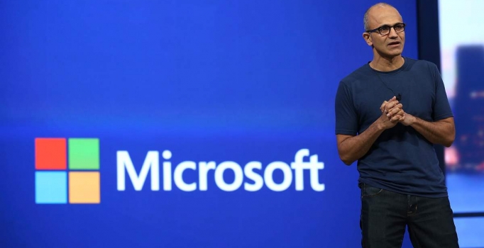 Microsoft, LinkedIn'i 26,2 milyar dolar rekor fiyata satın aldı