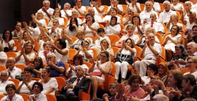 60'lık öğrenciler ders başı yaptı | Antalya haberleri...