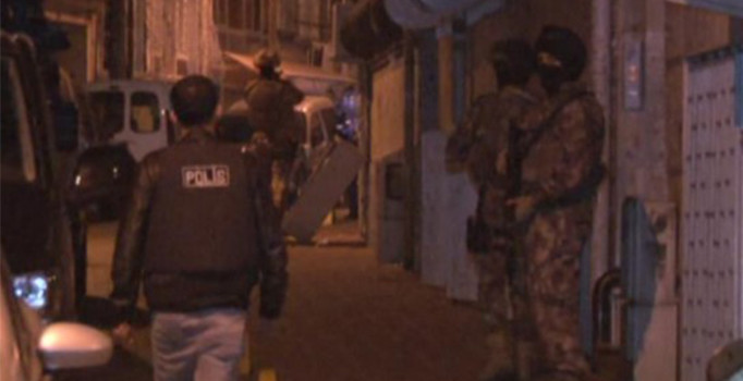 İstanbul'da 8 ilçede terör örgütü DEAŞ operasyonu: 39 gözaltı