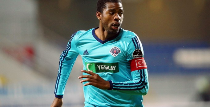 Galatasaray Donk'u transfer etmek için harekete geçti