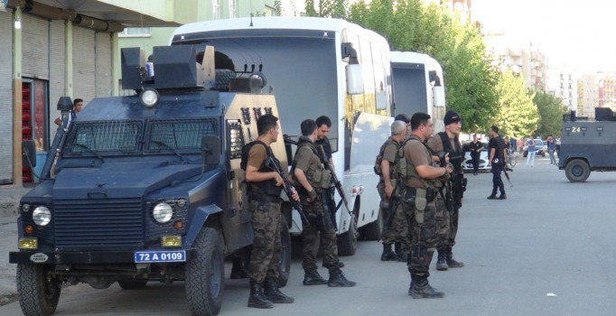 Siirt'te terör örgütü PKK'ya operasyon