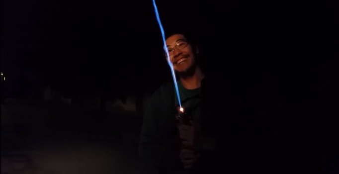 Gerçek ışın kılıcı nasıl yapılır?