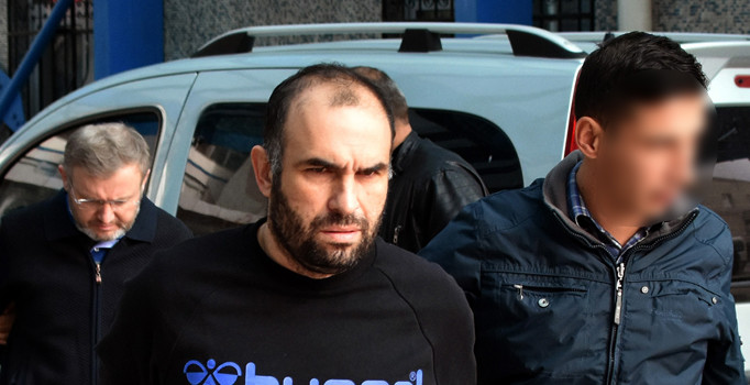 İtirafçı subay kendisiyle görüşmek isteyen FETÖ'nün iki üst düzey yöneticisini yakalattı