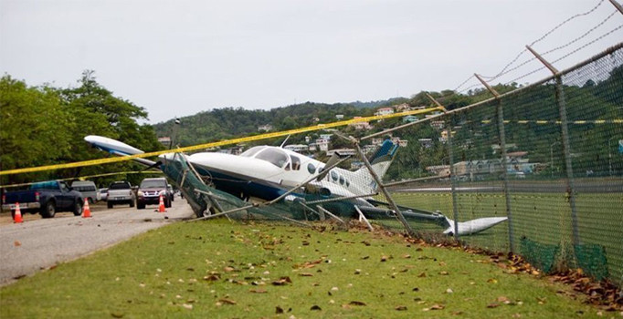 Danimarka'da uçak düştü: 2 kişi öldü