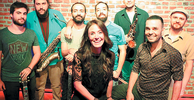 Bir de funk 'Dinleyiverin Gari'