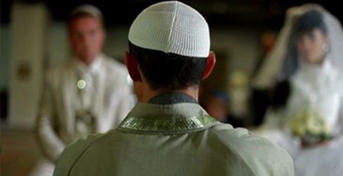 Son dakika haberi... Müftülüğe nikah yetkisi veren düzenleme TBMM'den geçti