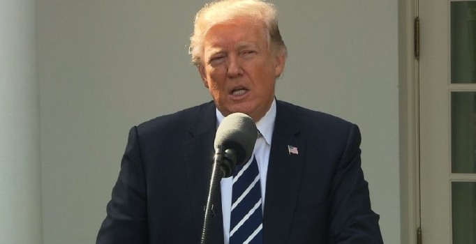 Trump'tan, ölen ABD'li askerin eşine: Başına gelecekleri biliyordu