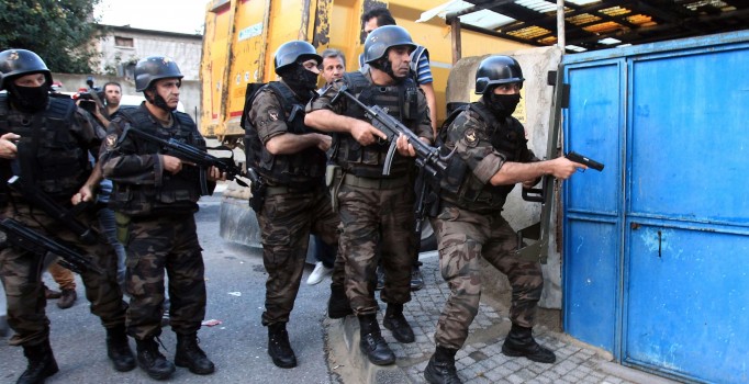 Abdülkadir Selvi: Operasyonlardan önce PKK ile arka kapı diplomasisi yürütüldü