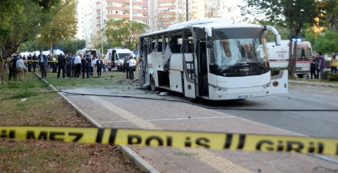 Son dakika! Mersin'deki bombalı saldırıda 11 kişi gözaltına alındı