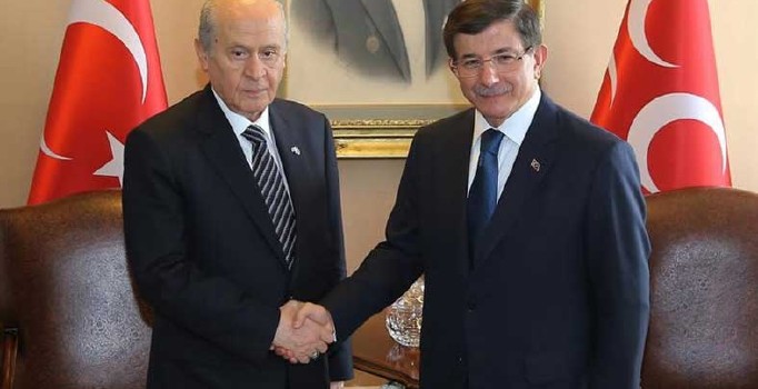 Bahçeli seçim gecesi koalisyona kapılarını kapattı